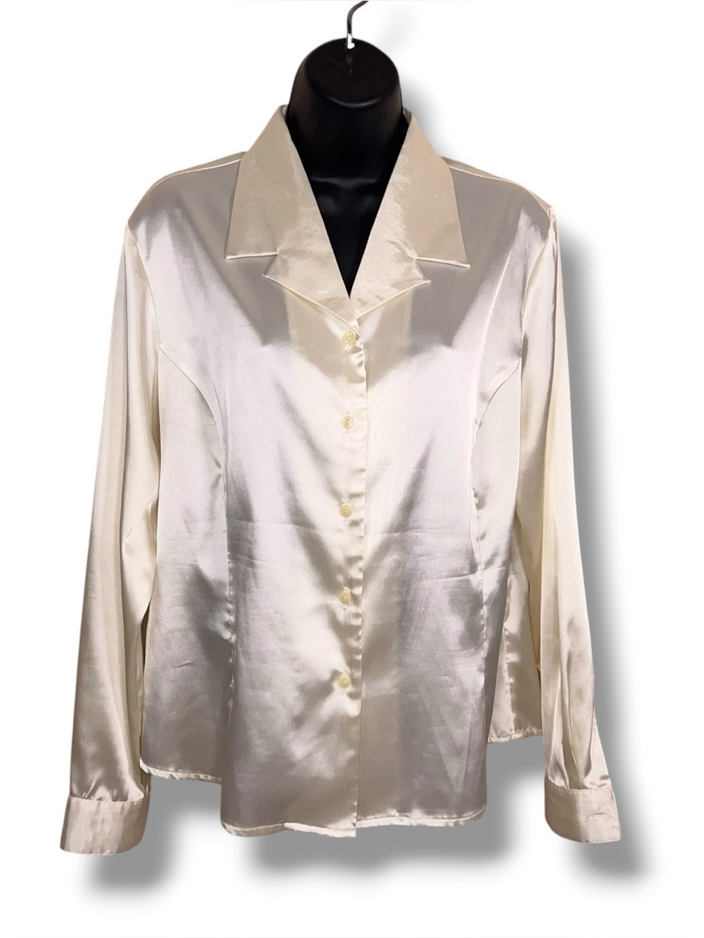 Vintage Petite 12 Preston And York Ivory Satin Button Up Blouse Long Sleeve